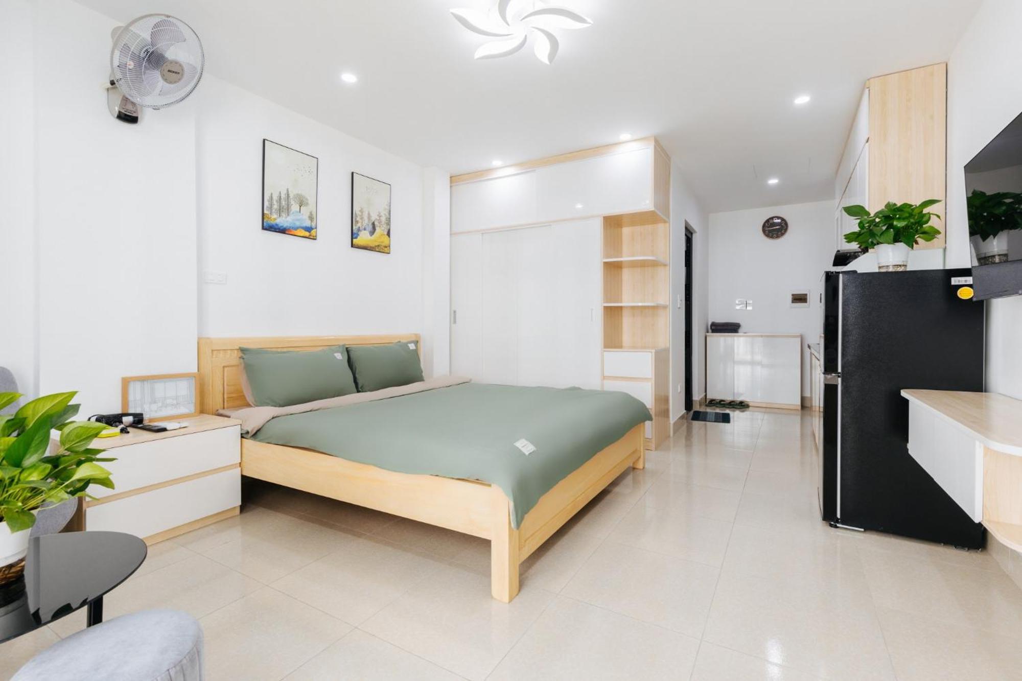 9 Light Apartment Hanoi Exterior photo