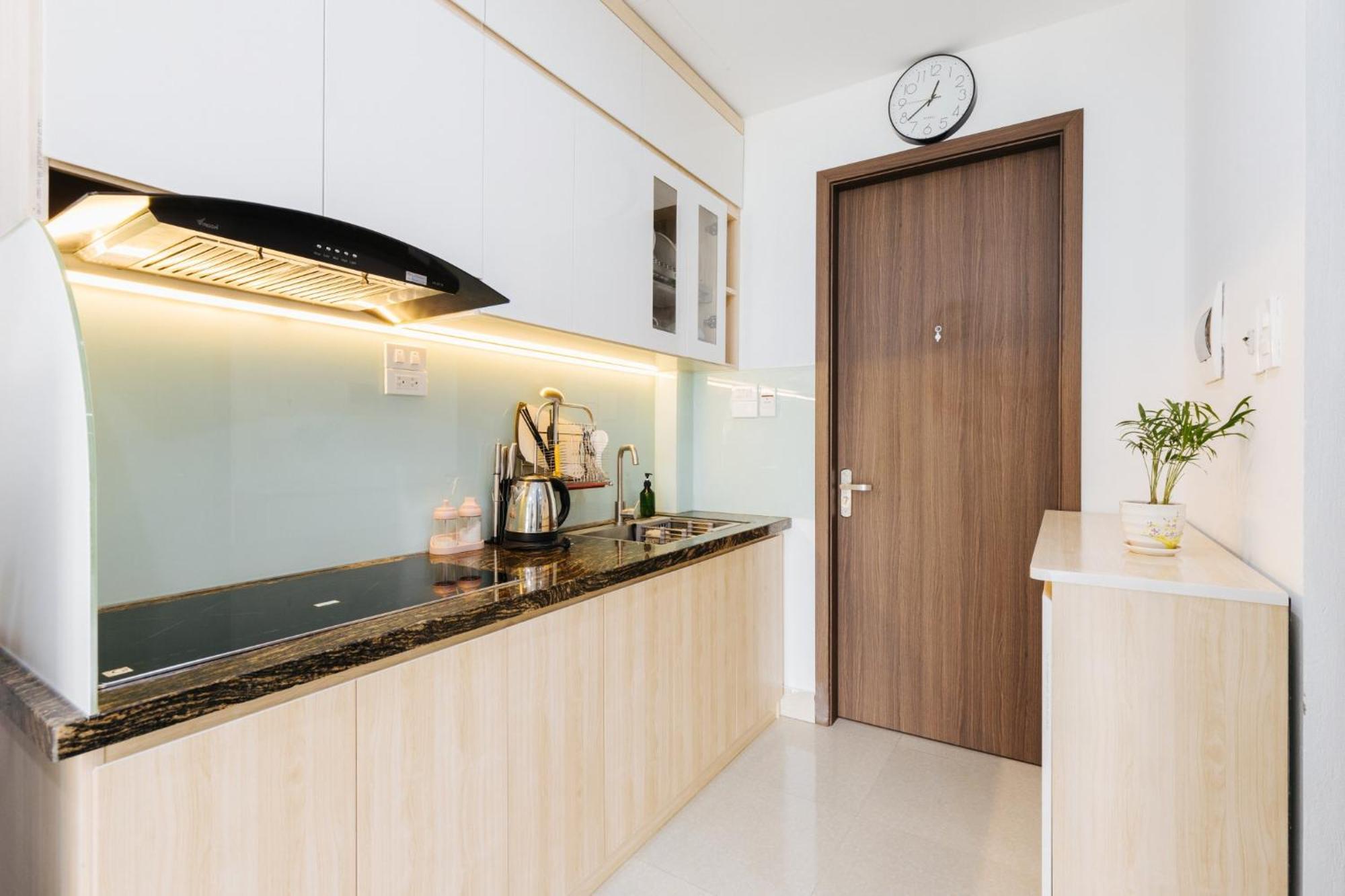 9 Light Apartment Hanoi Exterior photo